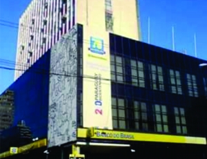 Fachada do Banco do Brasil no Paraguai