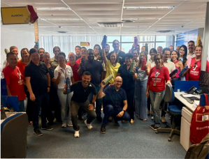 Sindicato inicia entrega de garrafas térmicas e lança censo para fortalecer o cuidado com a saúde da categoria